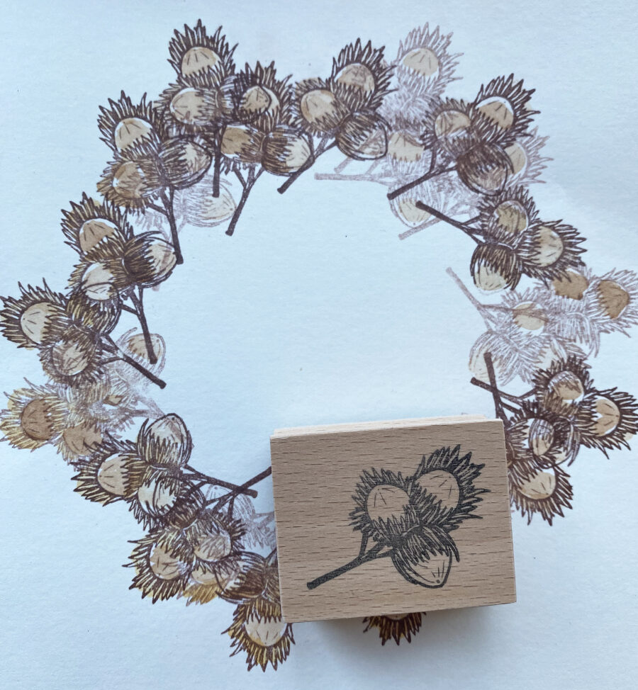 Stempel-Haslnusszweig-Kranz